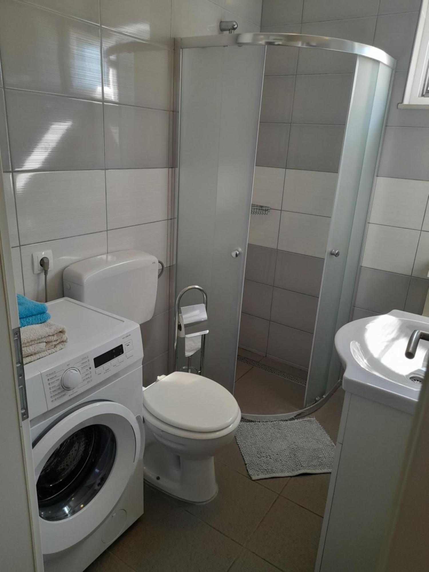 Harfa 1 Apartment *