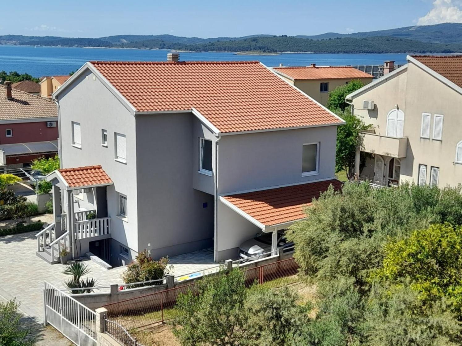 Apartment Harfa 1